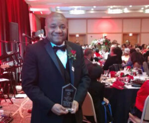 Read more about the article Personal Injury Lawyer Michael Wright Receives Humanitarian Award